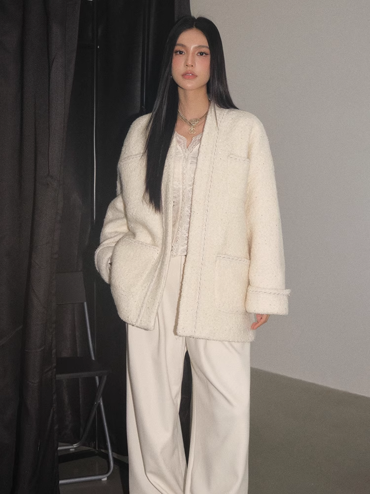 OLIVIA DUO DAWT24715 Cozy Cream Cardigan