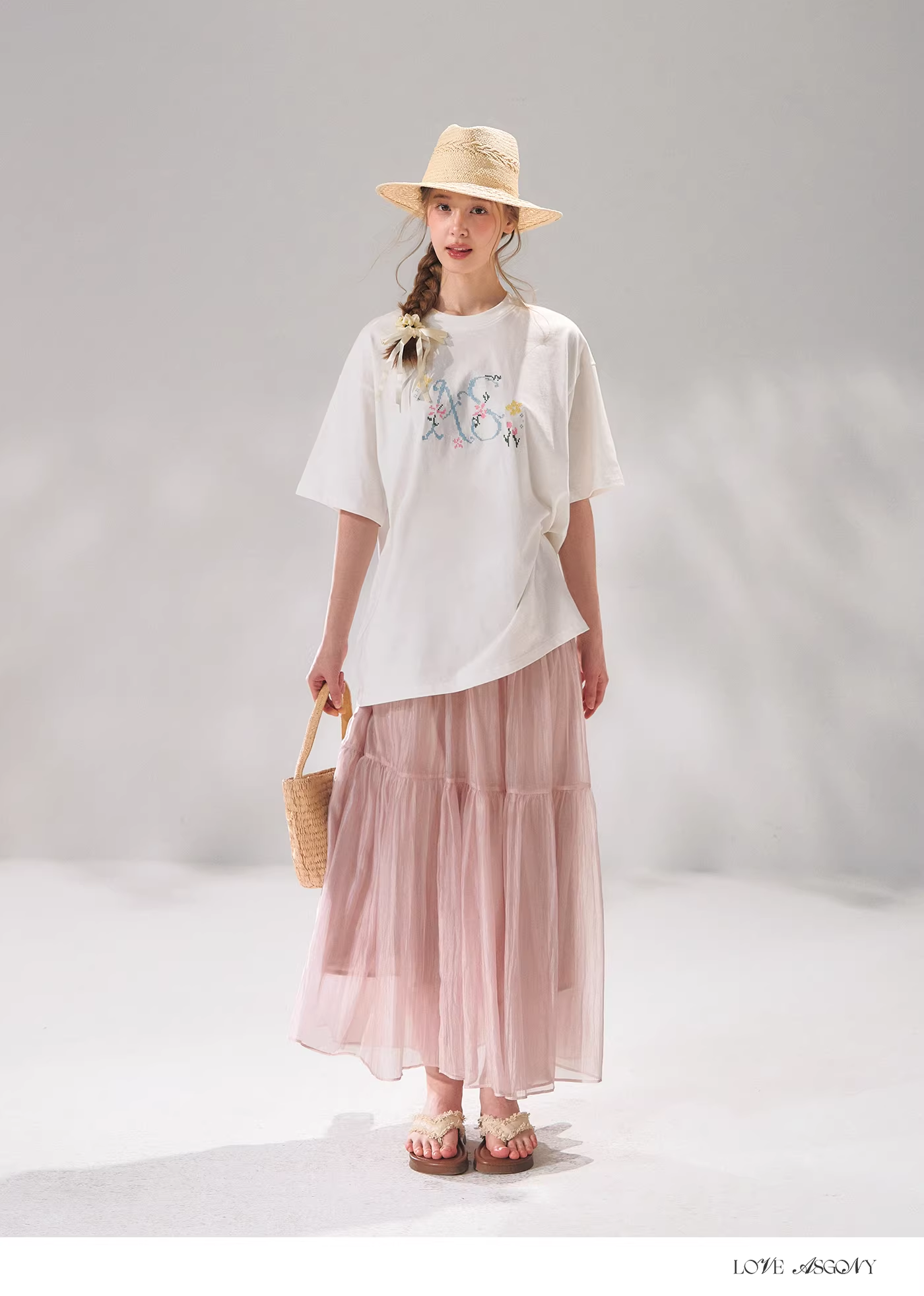 AsGony ASG26086 Cross embroidered round neck loose T-shirt