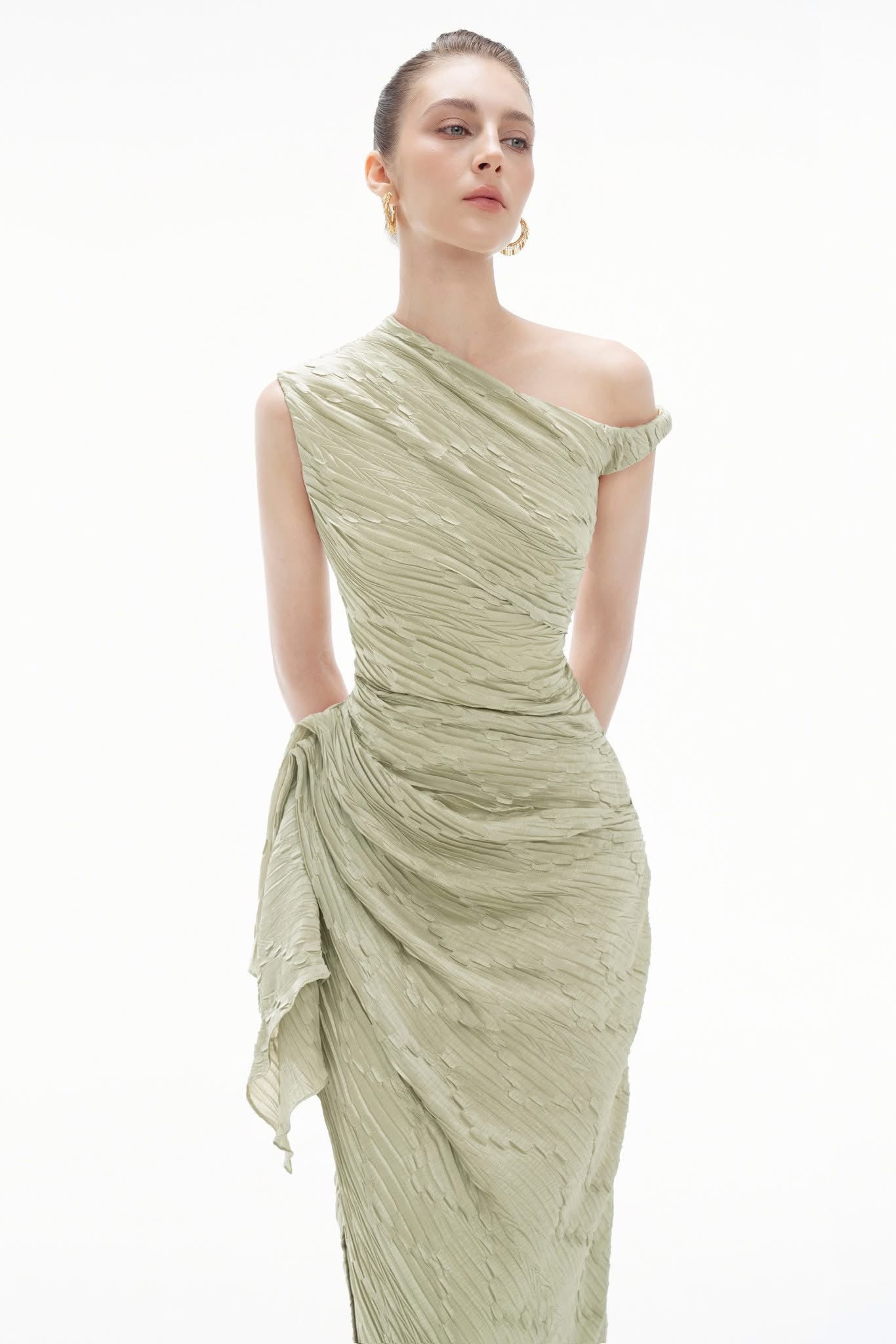 BYDENIO Oliver asymmetric drapping bodycon dress