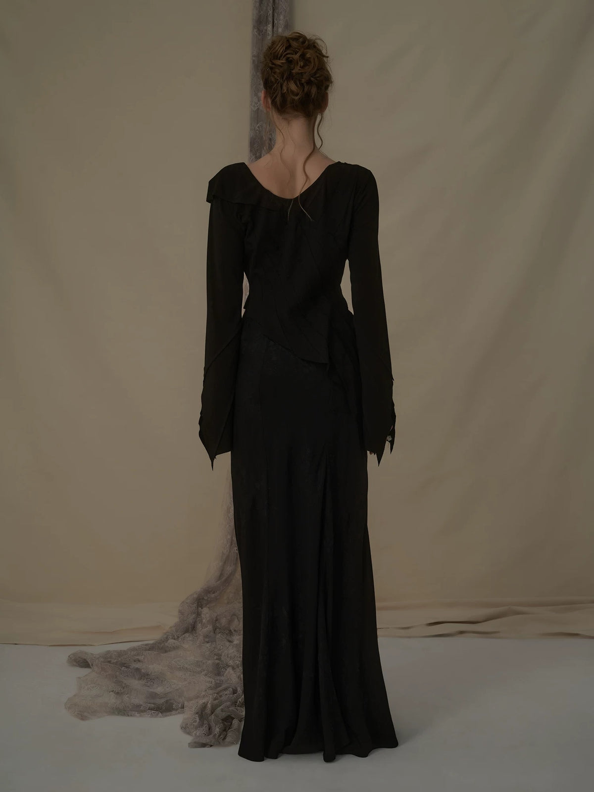 ELYWOOD 24SS032KL Black split top