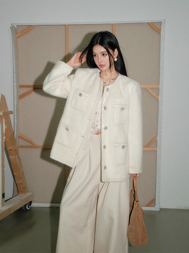 OLIVIA DUO DWT25418 Oversized Straight-Line White Bouclé Jacket