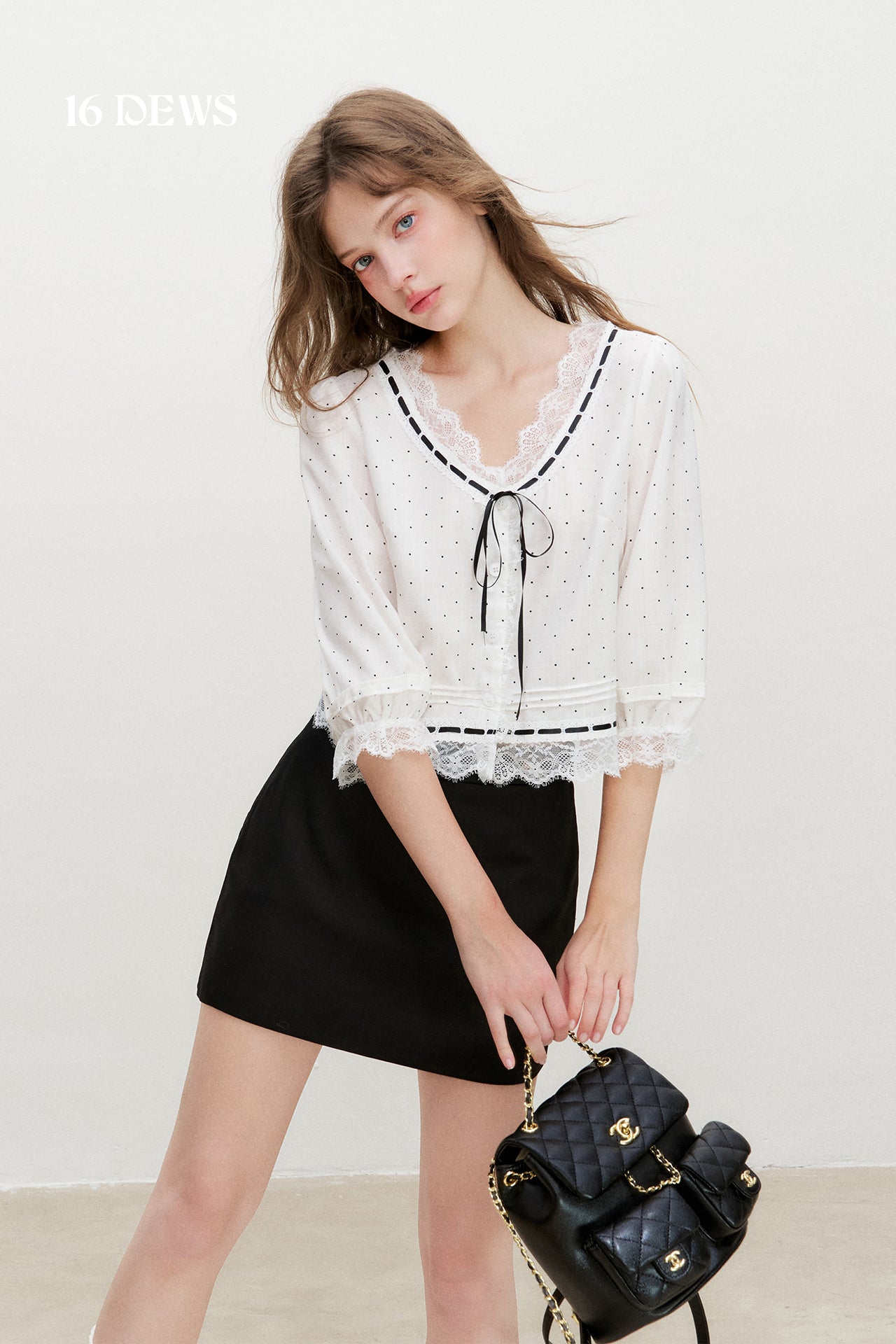 16DEWS 16D26361 Sheer Polka-Dot Tencel Cropped Blouse