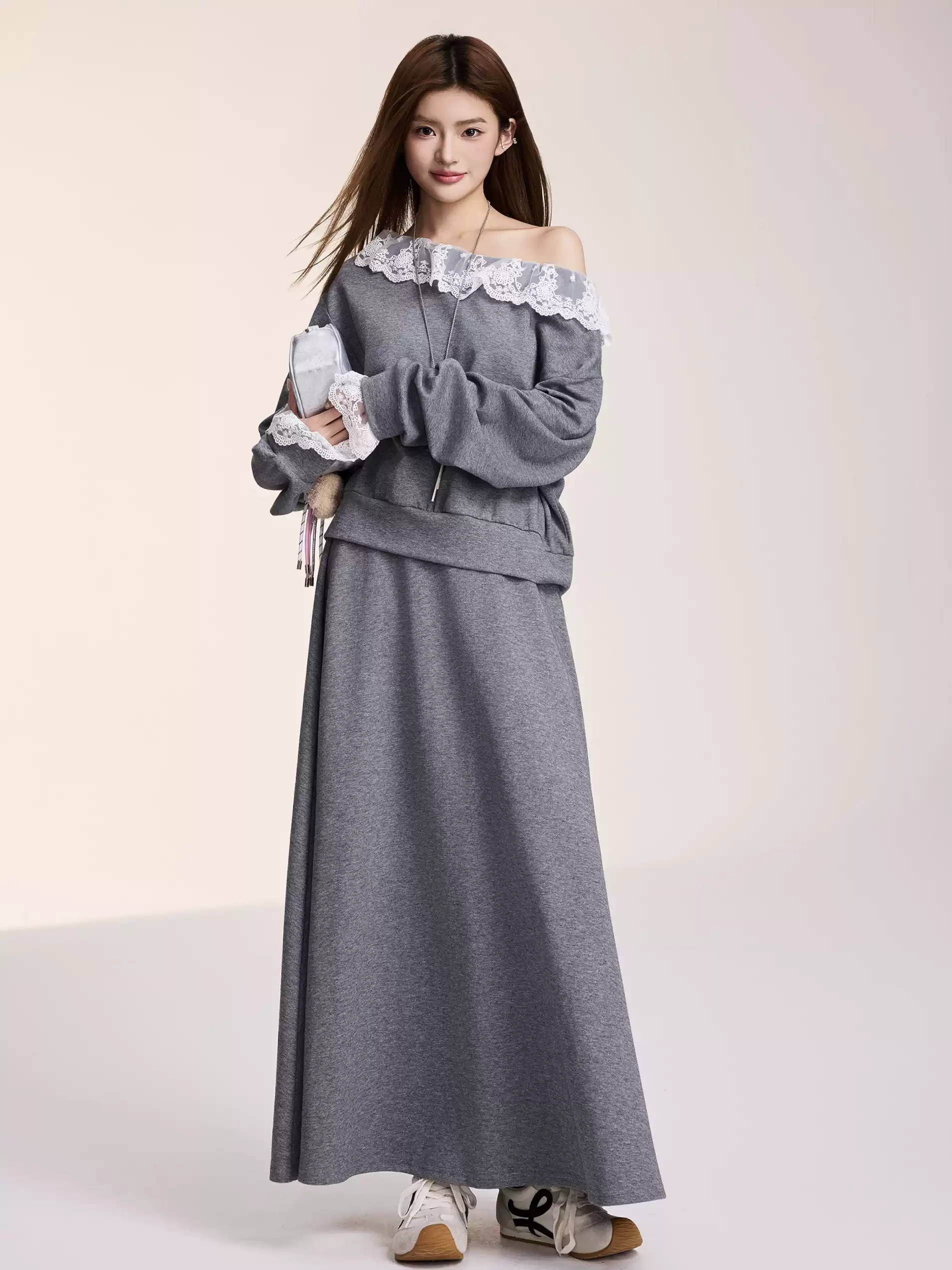 OTEBANBASS Grey Lace-Trim Co-ord Skirt Set