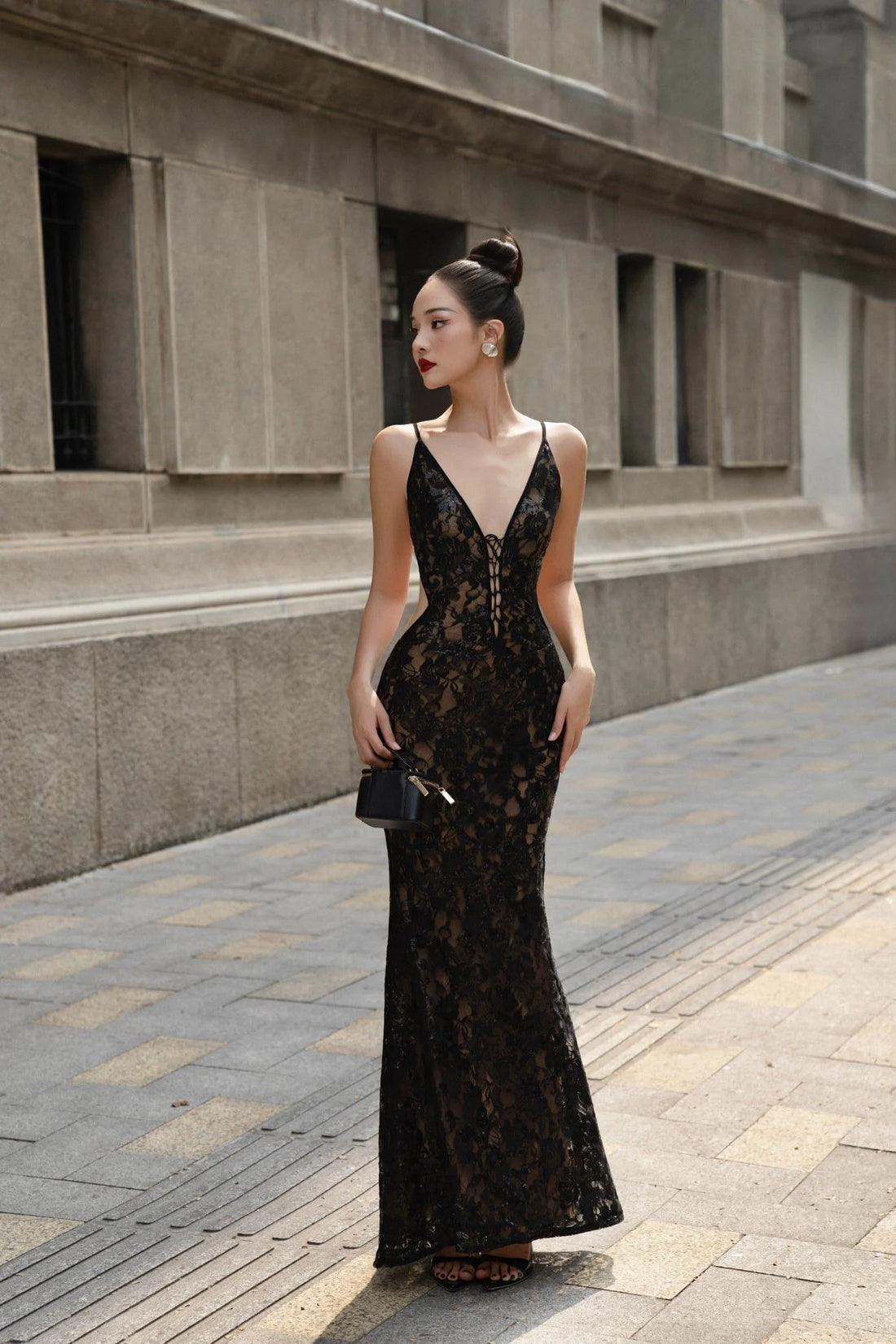 CHARMANINE BLACK LACE Dress