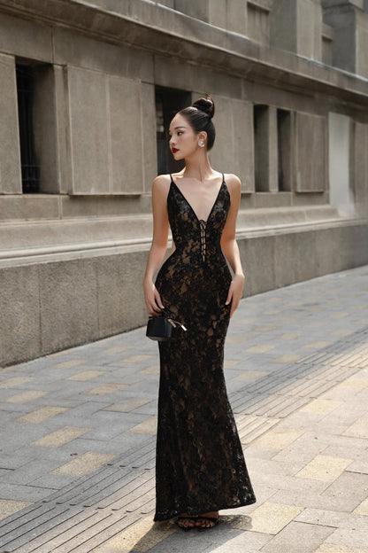 CHARMANINE BLACK LACE Dress