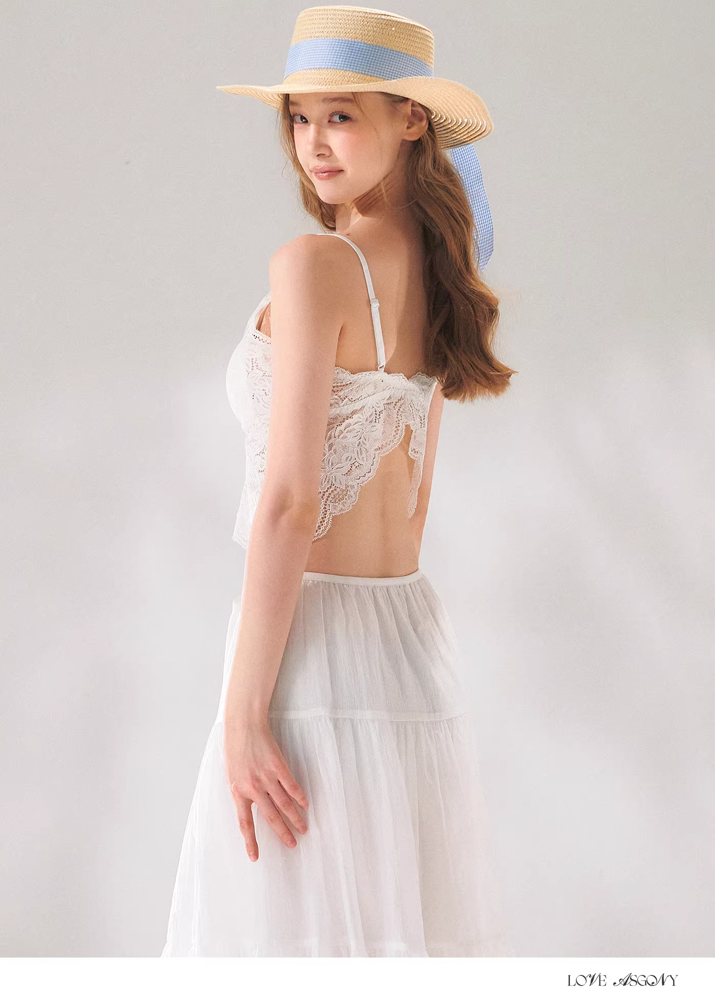 AsGony ASG26084 Lace camisole with built-in breast pads