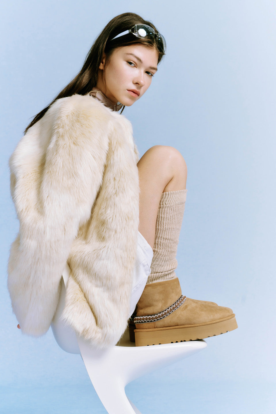 OZLANA UGG OZ0022 CLASSIC MINI CRESCENT PLATFORM