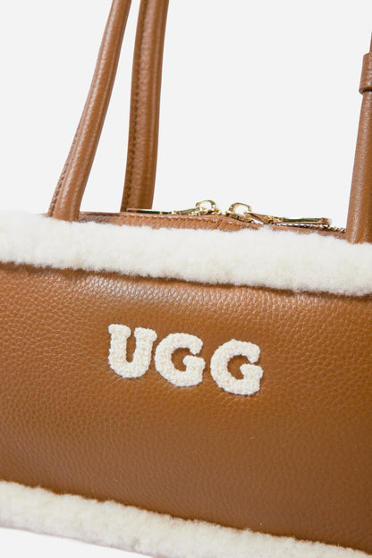 UGG OZ5001 LOGO LEATHER  BAG