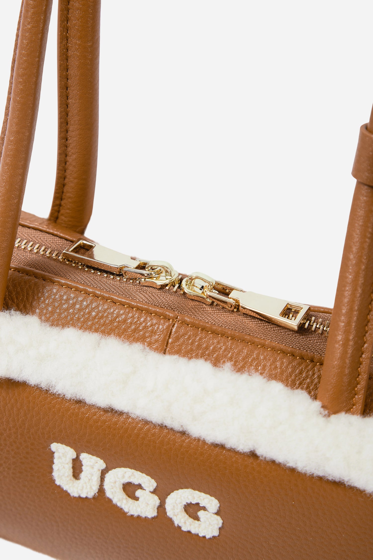 UGG OZ5001 LOGO LEATHER  BAG