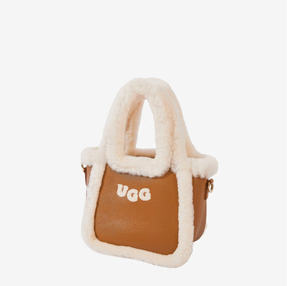 UGG OZ5008 LOGO-LETTERING  MINI TOTE BAG