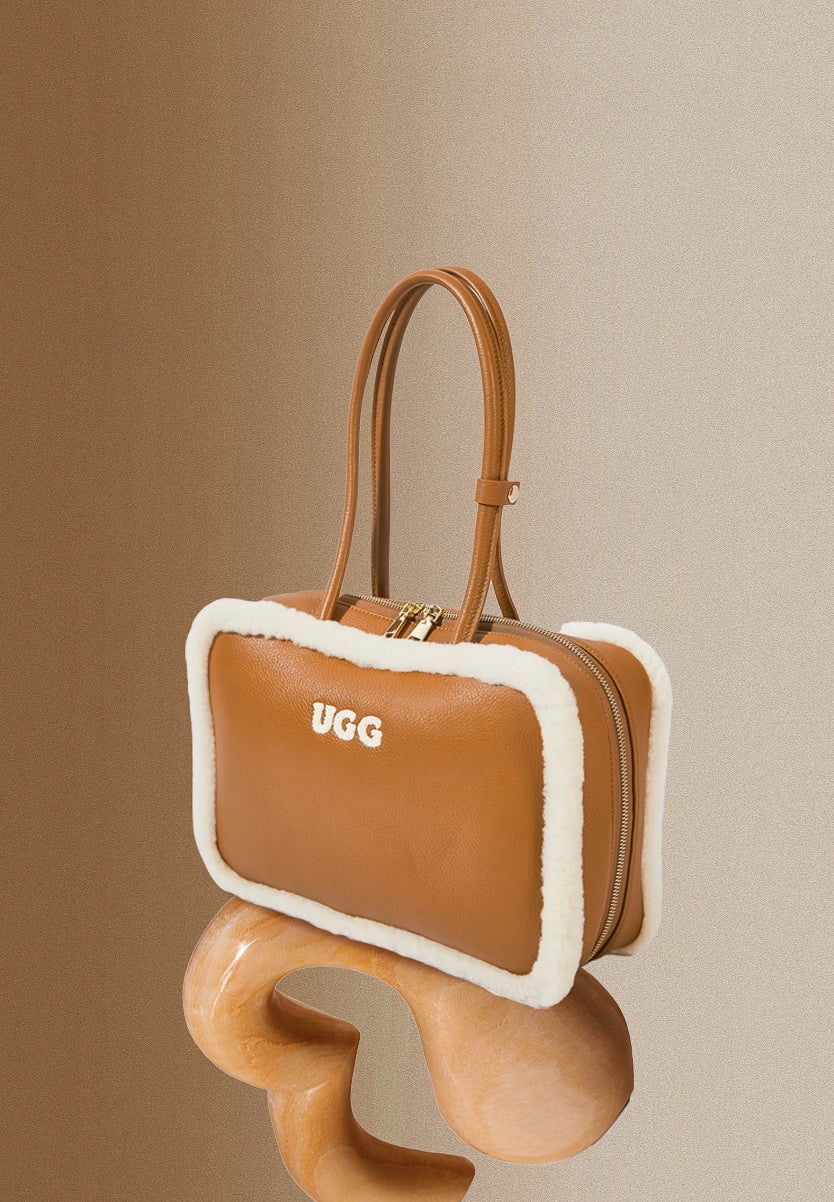 OZLANA UGG OZ5002 LOGO LEATHER  TOTE BAG