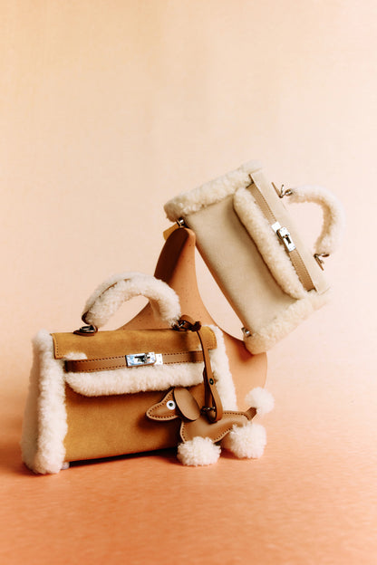 UGG OZ5009 THE DOGGY LEATHER TRICK