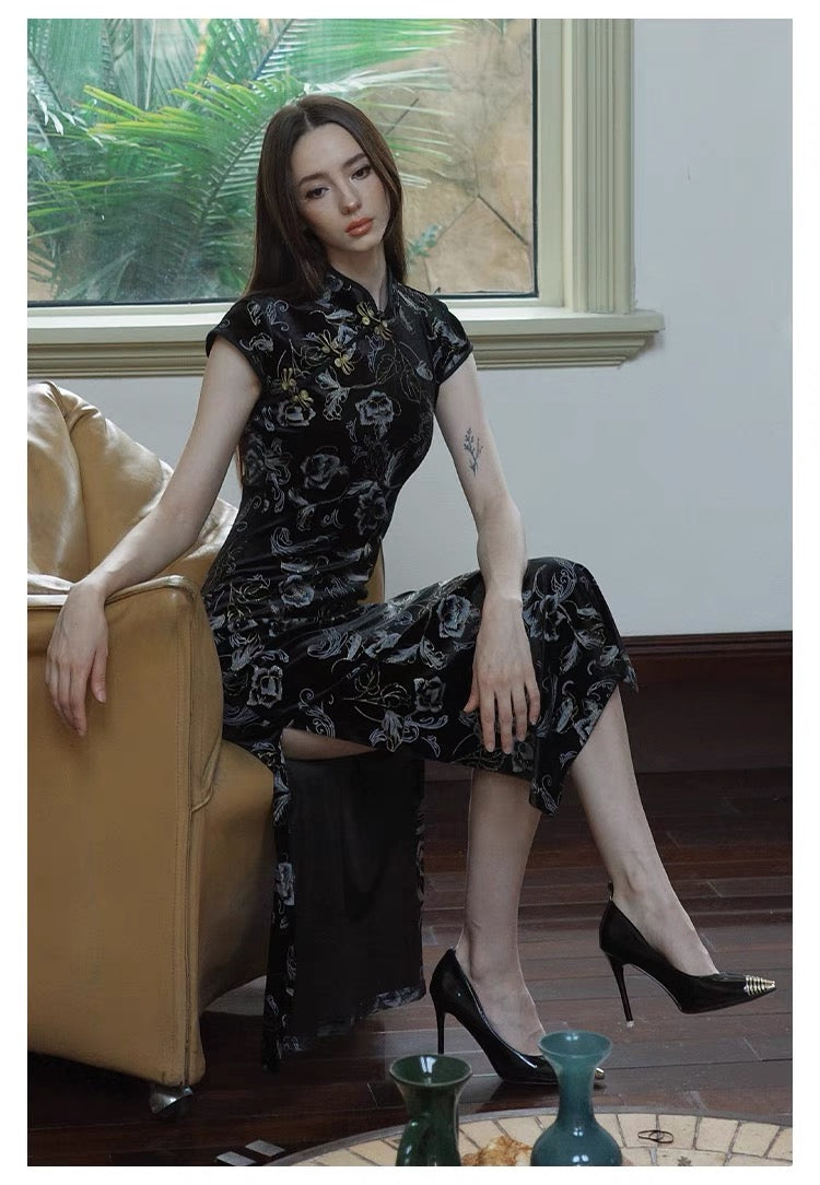 FINDYAWINGS Silver Black Cheongsam(2length)