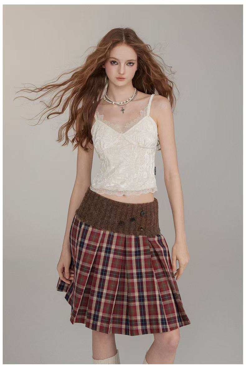 VIA PITTI V24DS249 Button patchwork pleated skirt(2color)