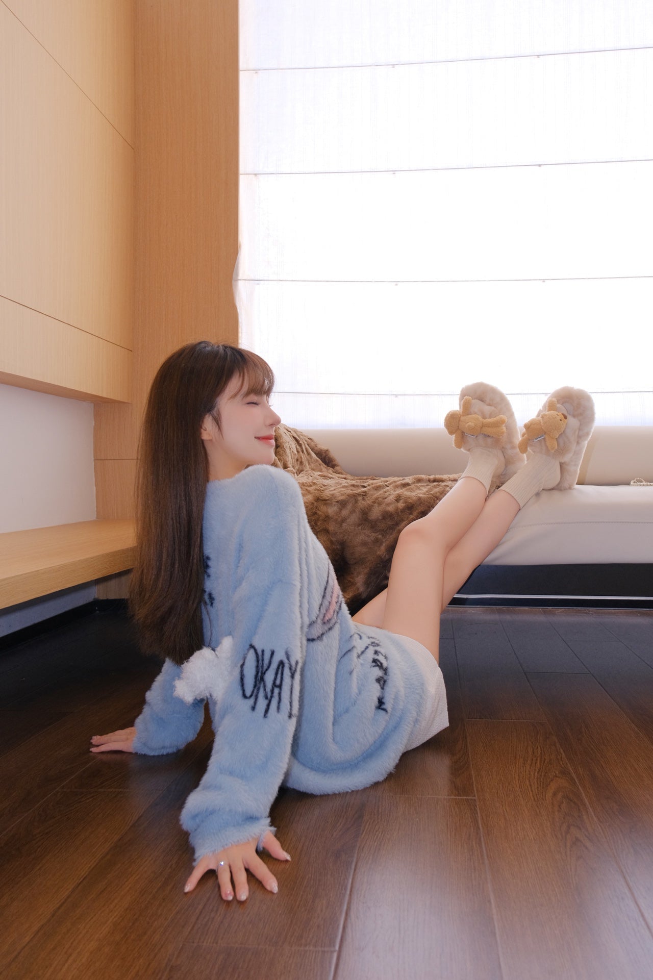 13DE MARZO Logo Furry Plush Slipper