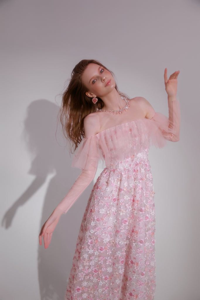 Wardrobes by chen Pink Sequin Flower and Embroidery midi dress