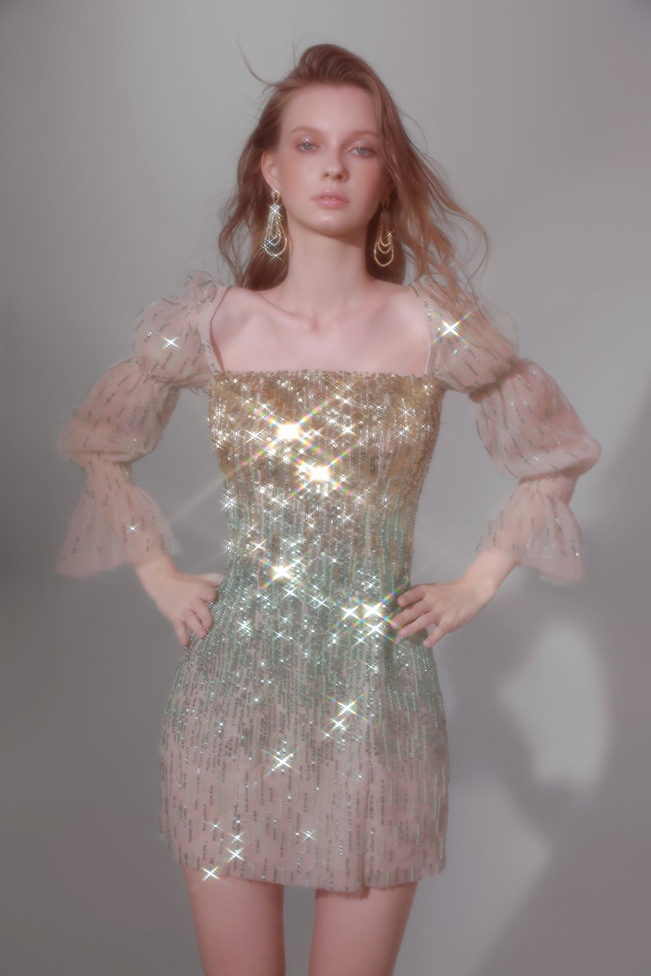 Wardrobes by chen Gradient Sequin mini dress