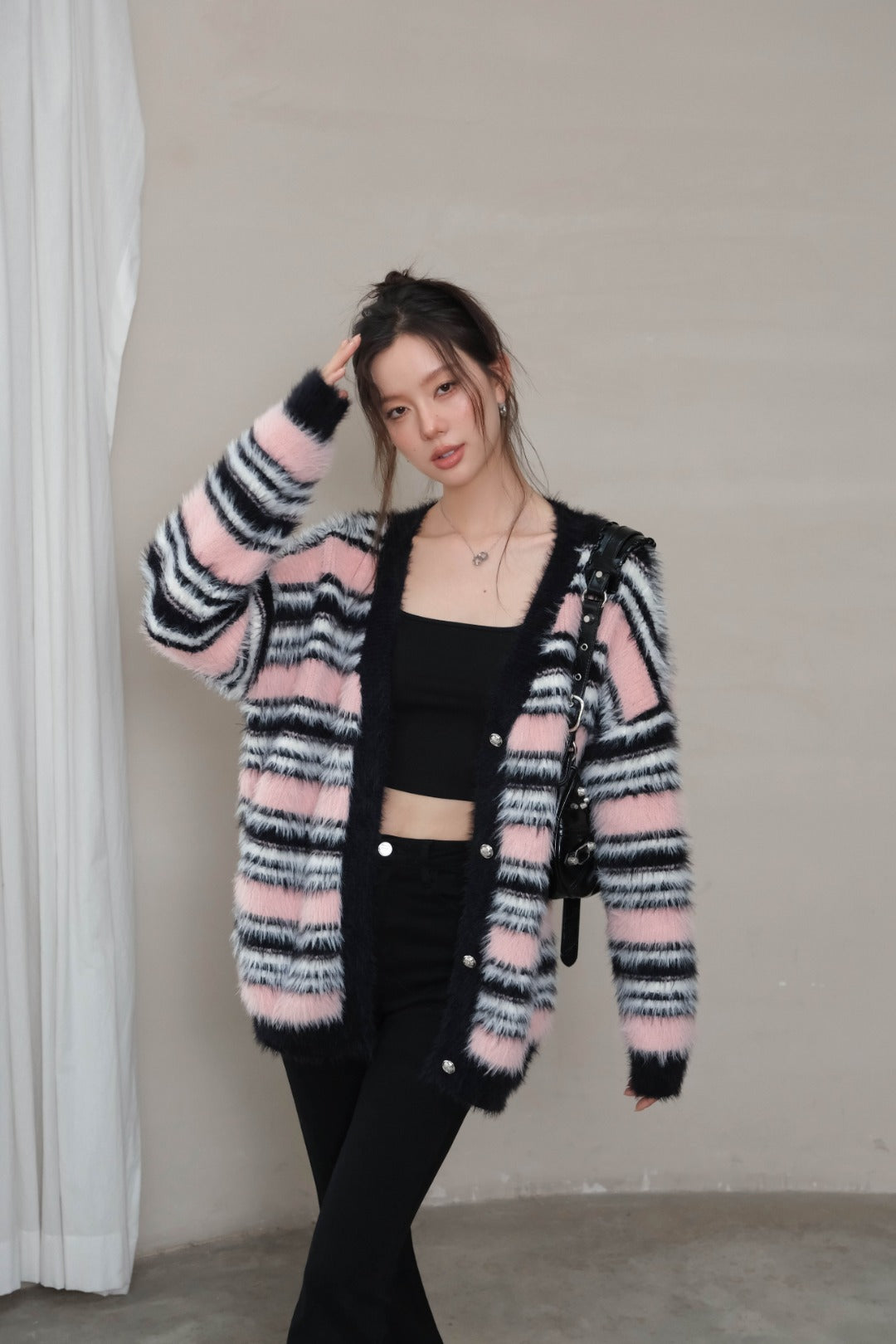 LAFREEDOM Pink gray plush wide knit cardigan