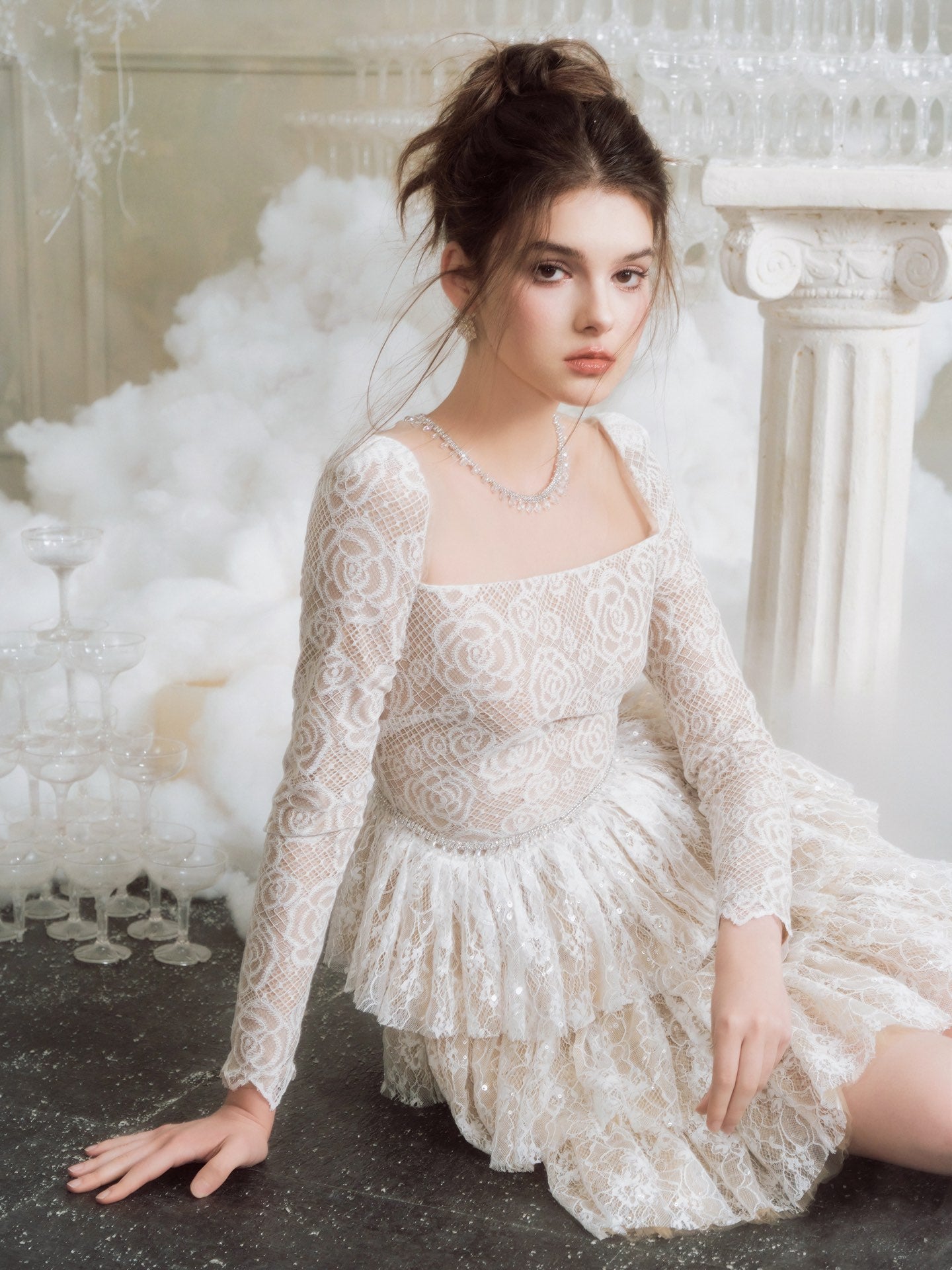 Wardrobes by chen Diamond embroidered lace dress