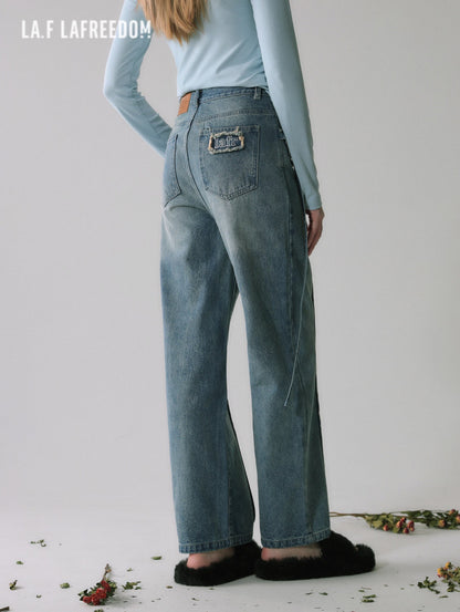 LA FREEDOM Simple Straight-Leg Jeans