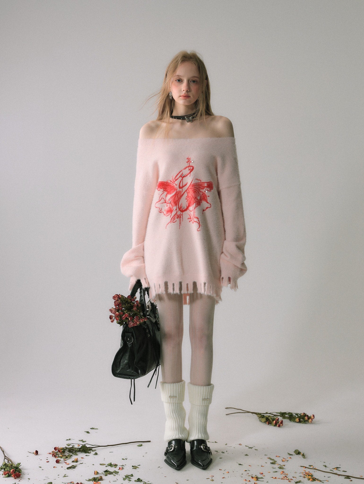 LA FREEDOM Butterfly Irregular Edges Sweater（two colors）