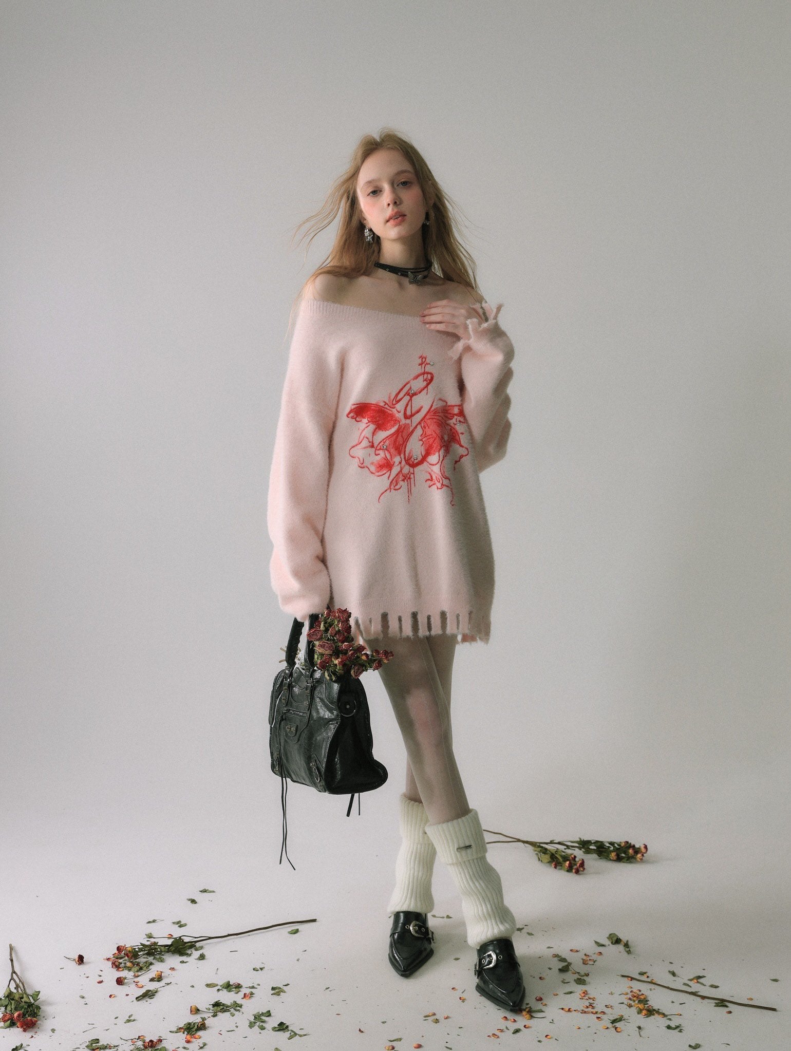 LA FREEDOM Butterfly Irregular Edges Sweater（two colors）