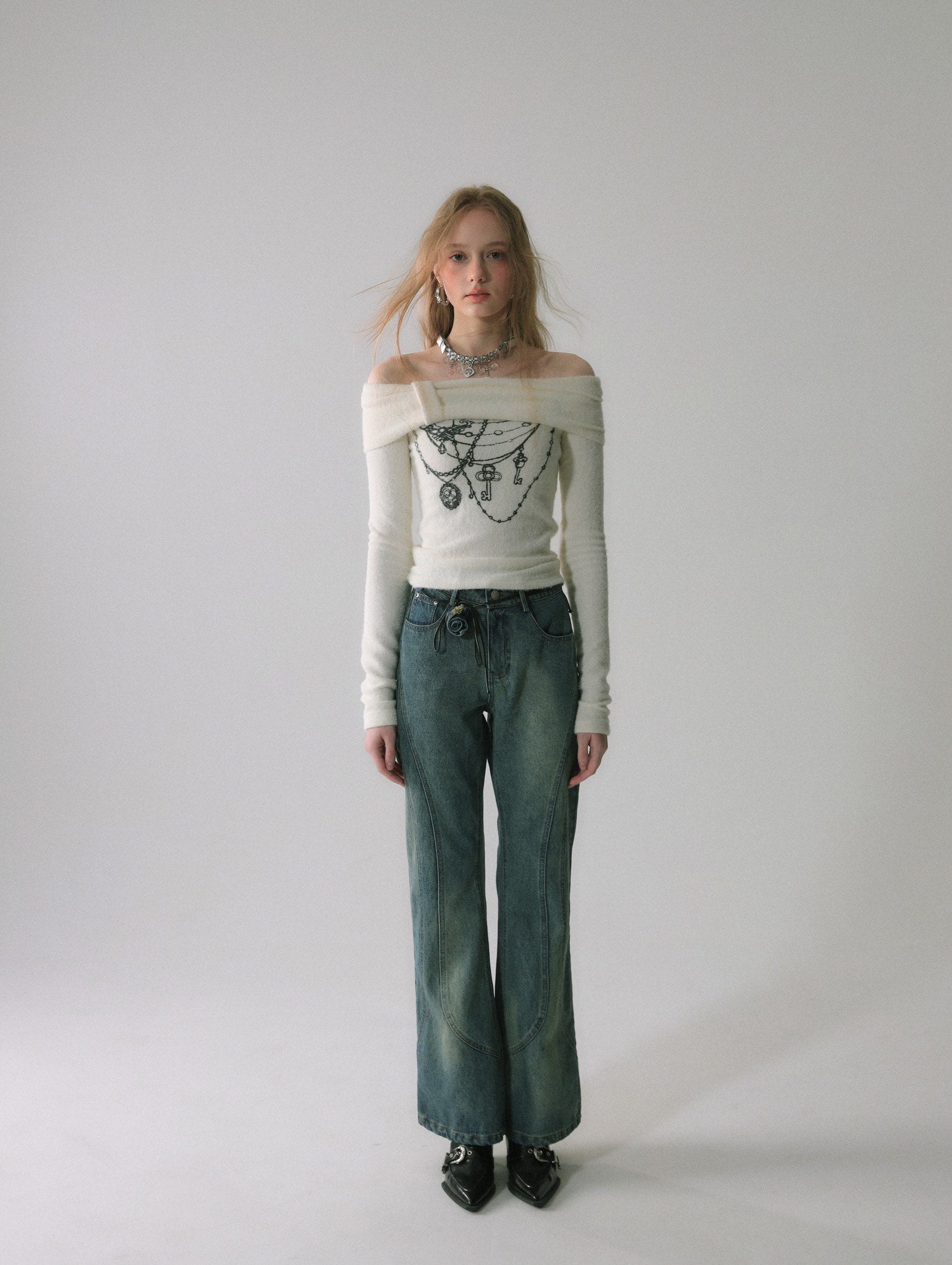 LAFREEDOM SALE Off-Shoulder Vintage Print Slim-Fit Top