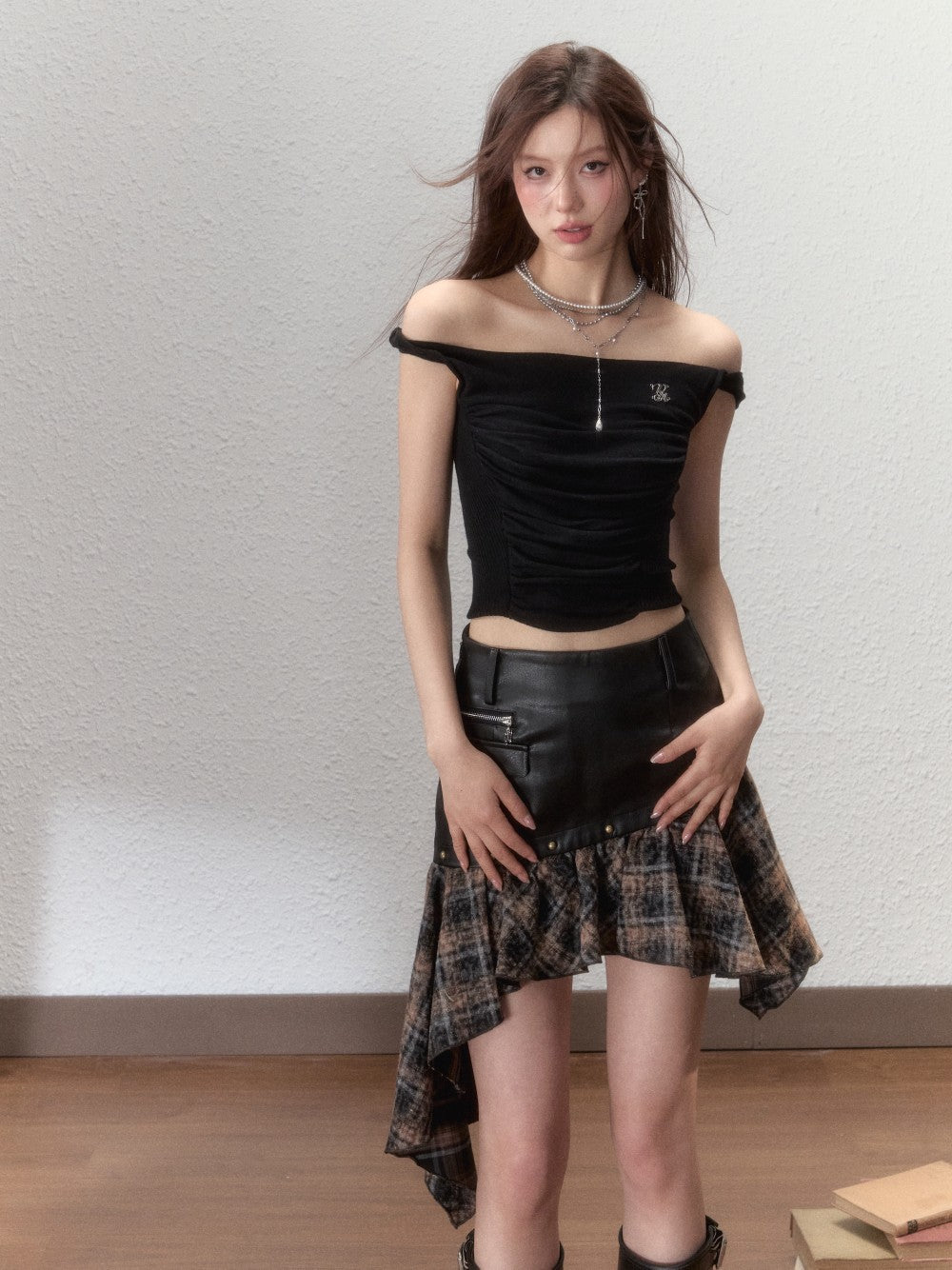VIA PITTI Sale Off-Shouldert Top