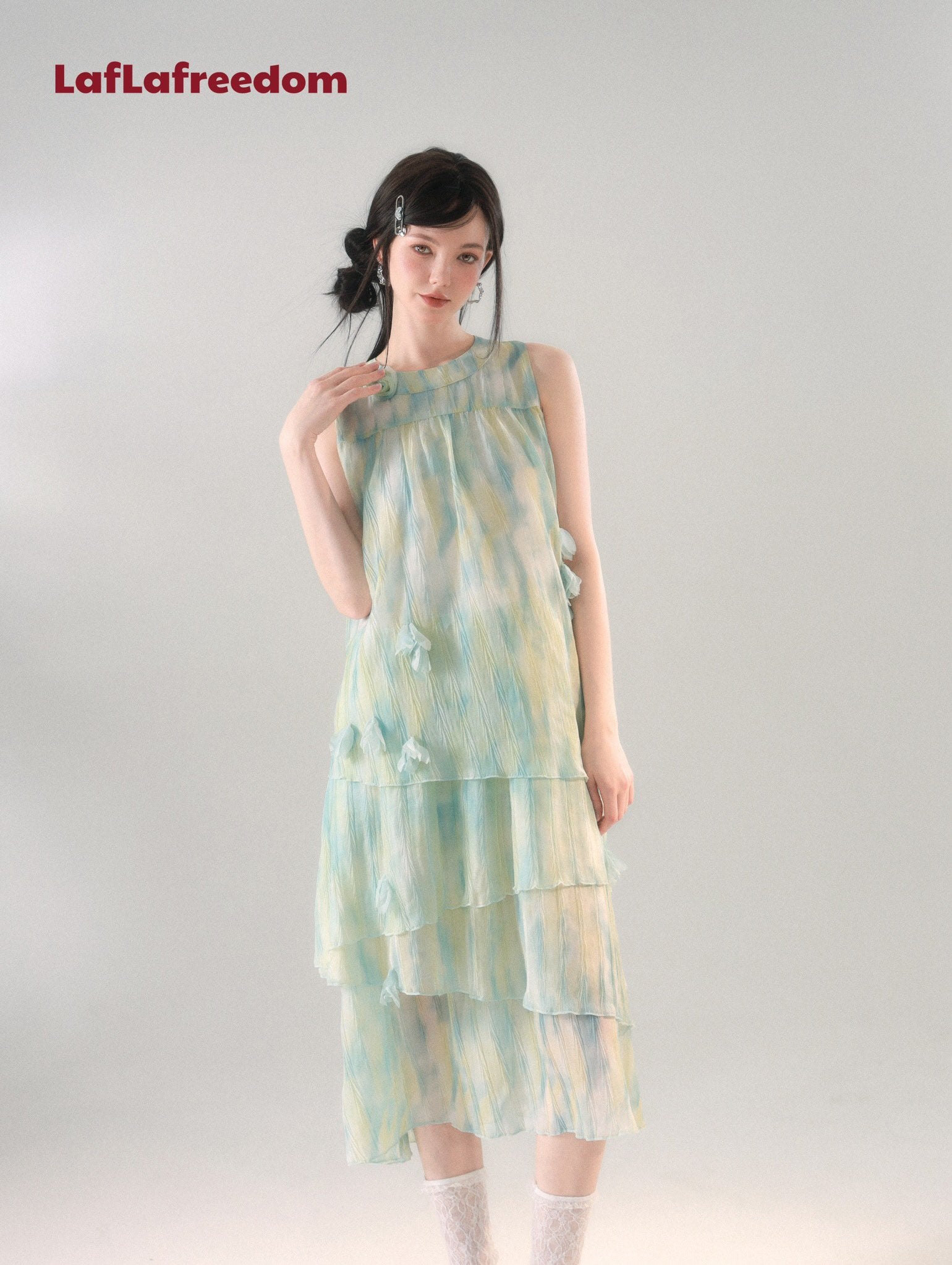 LA FREEDOM Mint Green Gradient Petal Dress