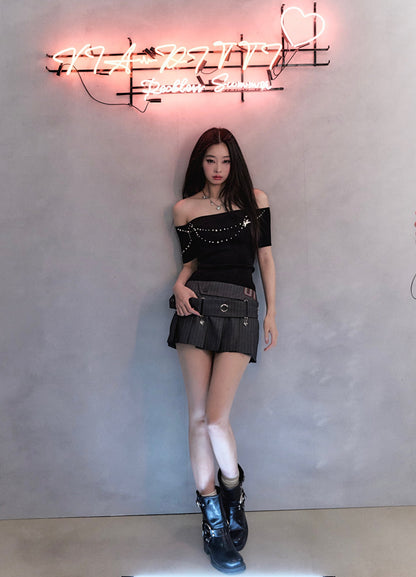 VIA PITTI Off-shoulder Black Knit Top