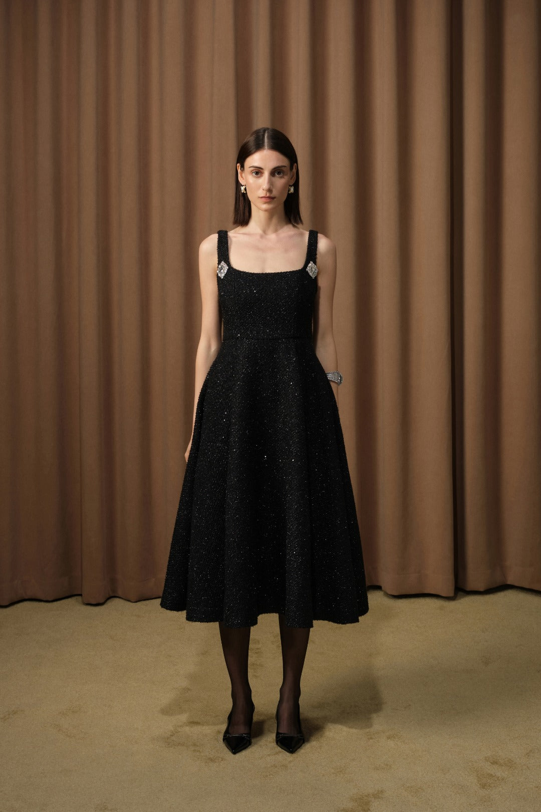 DIANA VEVINA Sequin Black Midi Dress