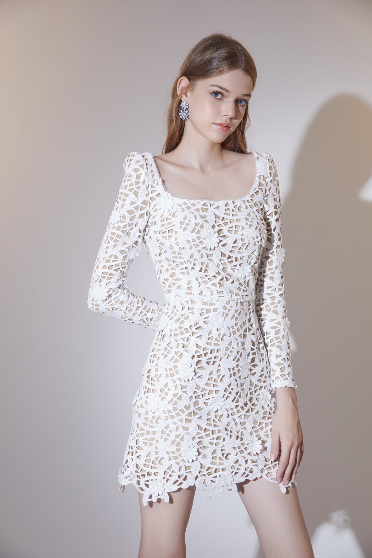 Wardrobes by chen Fitted Cutout Embroidered Dress