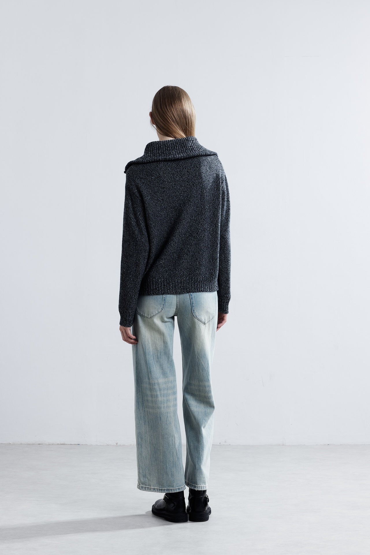 LJOS Zip-Up Wool Sweater