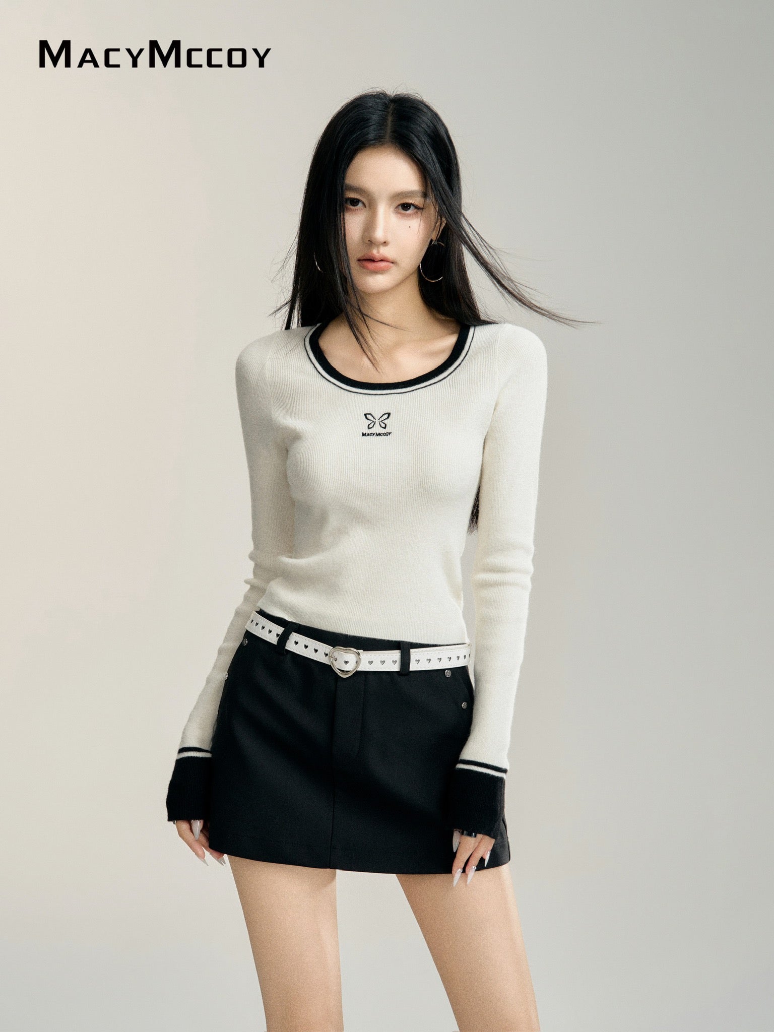 MacyMccoy Contrast Short Knit Top(White)