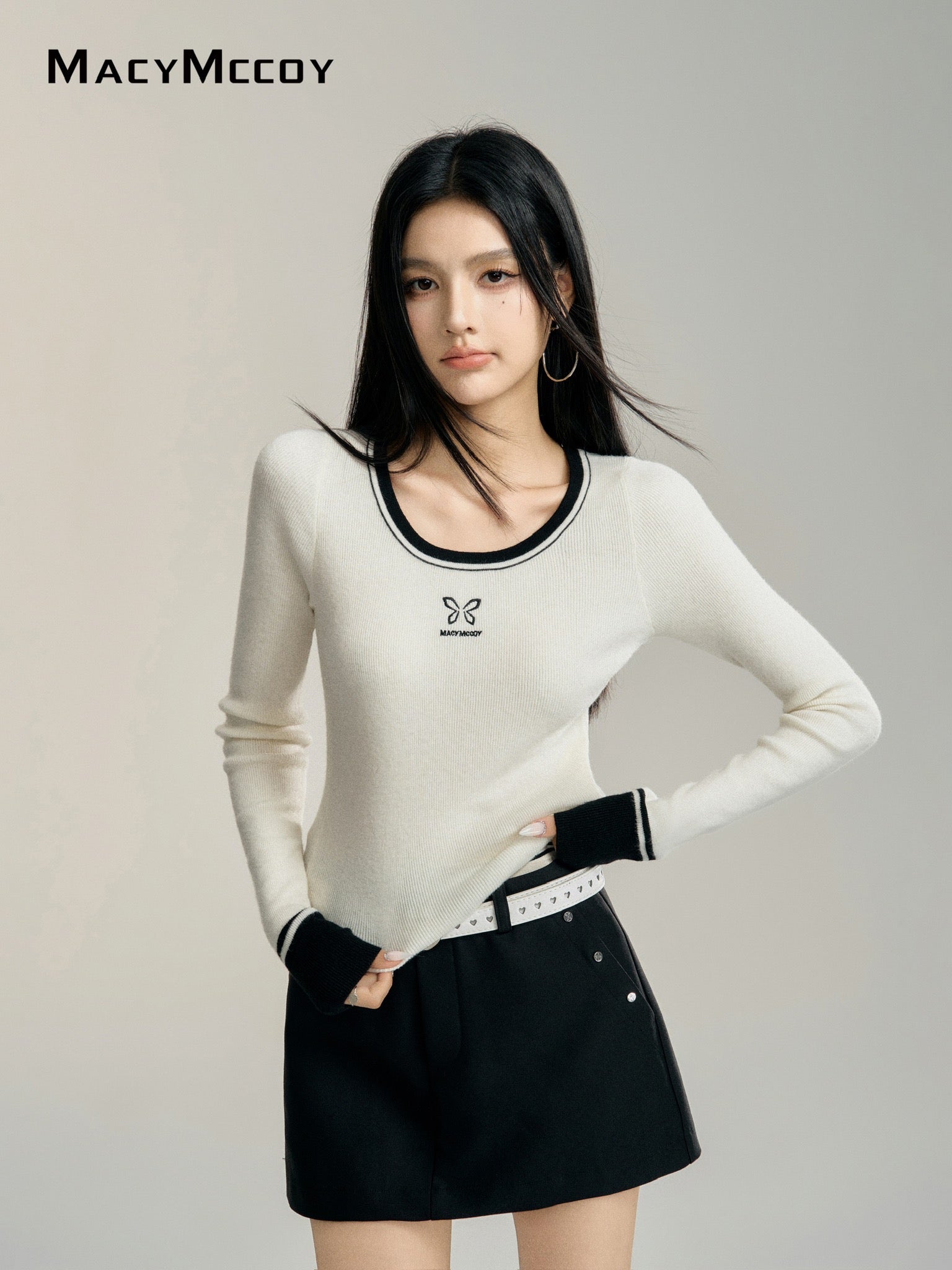 MacyMccoy Contrast Short Knit Top(White)