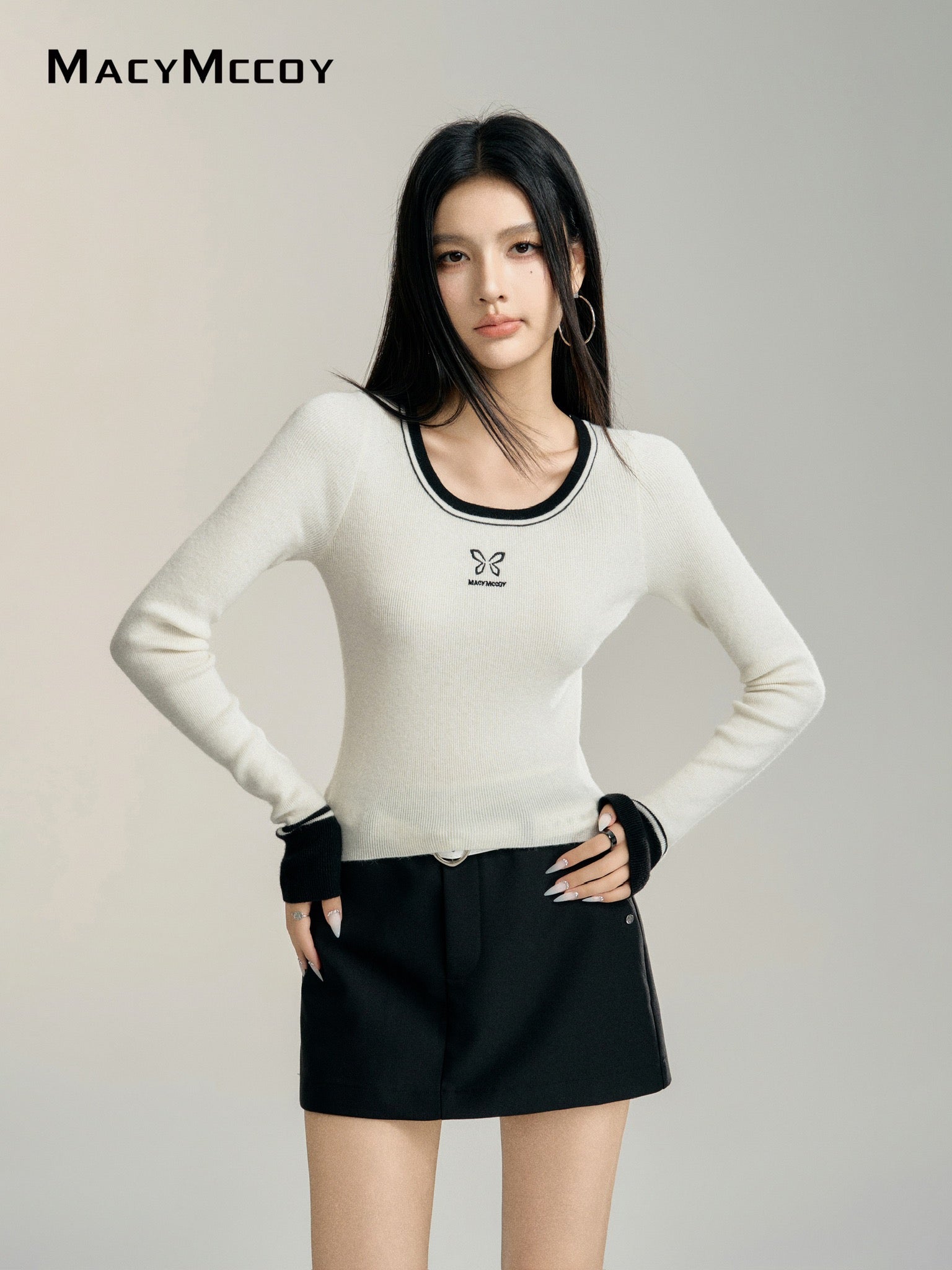 MacyMccoy Contrast Short Knit Top(White)