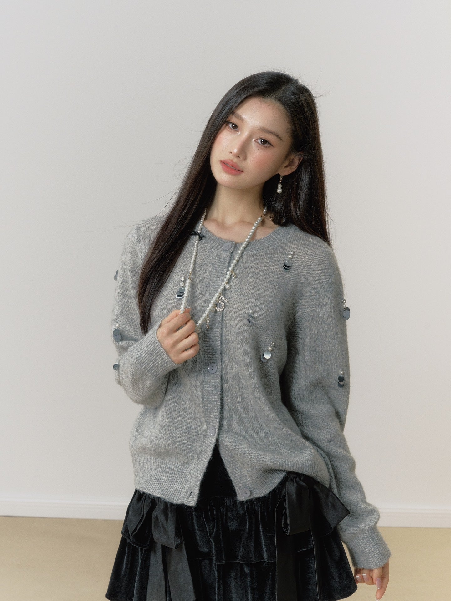 Lafreedom Grey Pearl Knit Cardigan