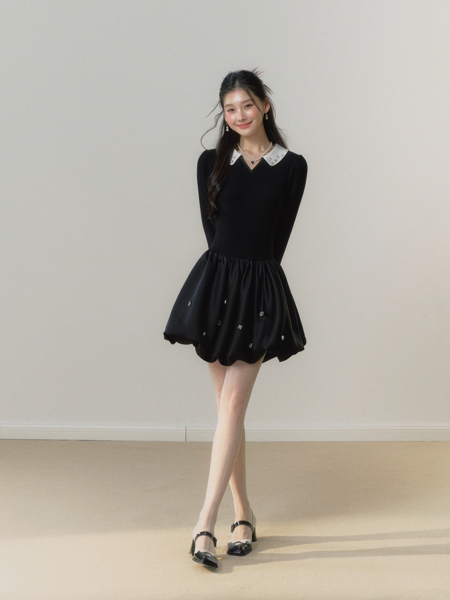 Lafreedom Pearl Collar Black Mini Dress