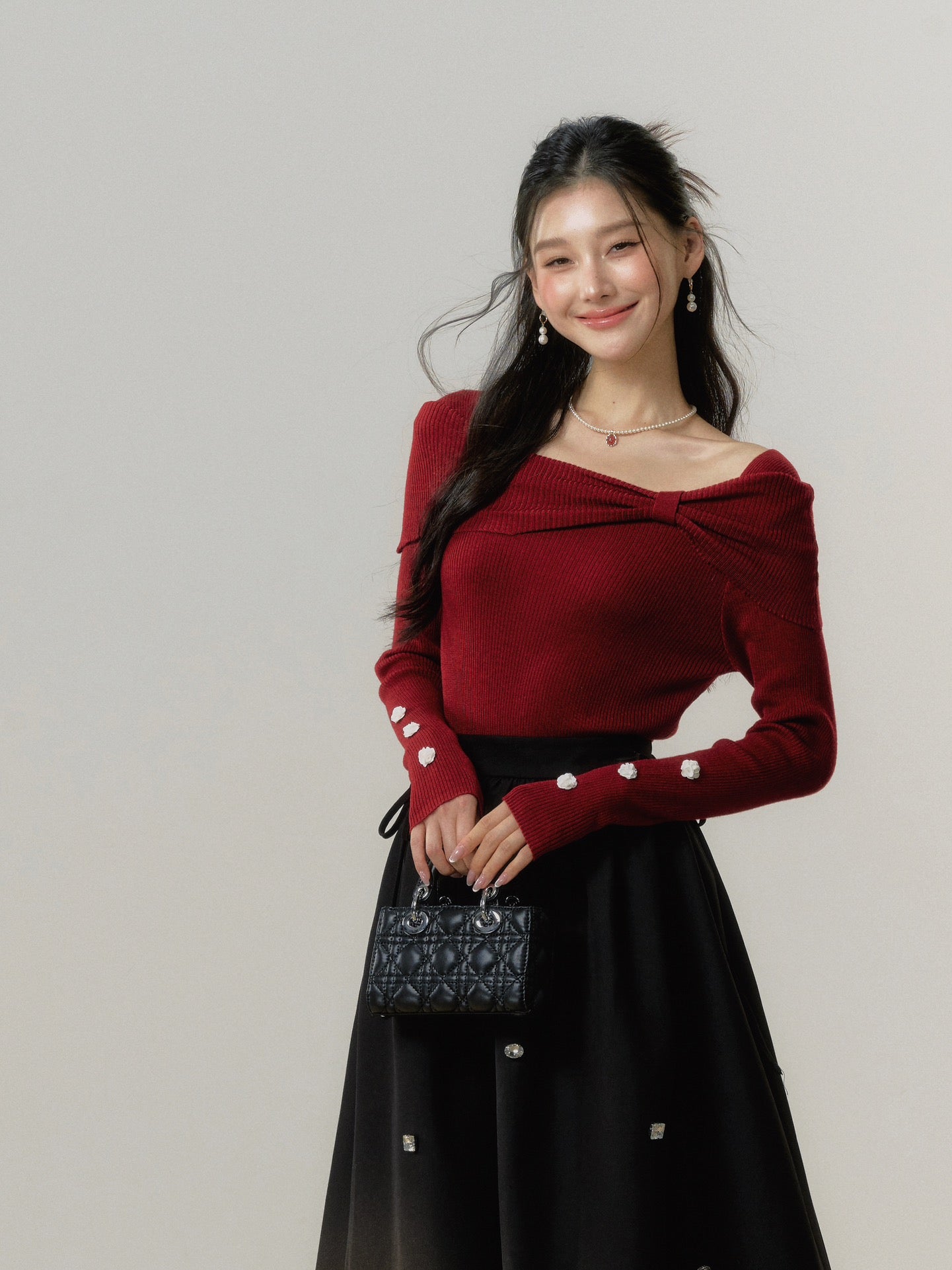 Lafreedom Red Off-shoulder Top+Black Midi Dress