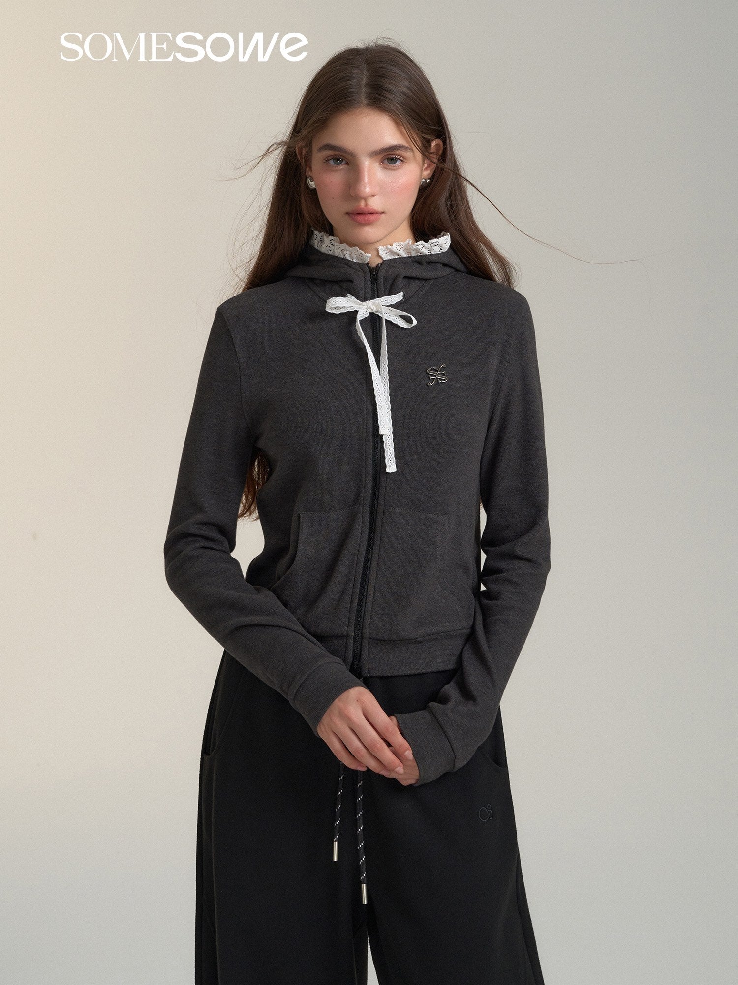 SOMESOWE Lace-Trimmed Hoodie