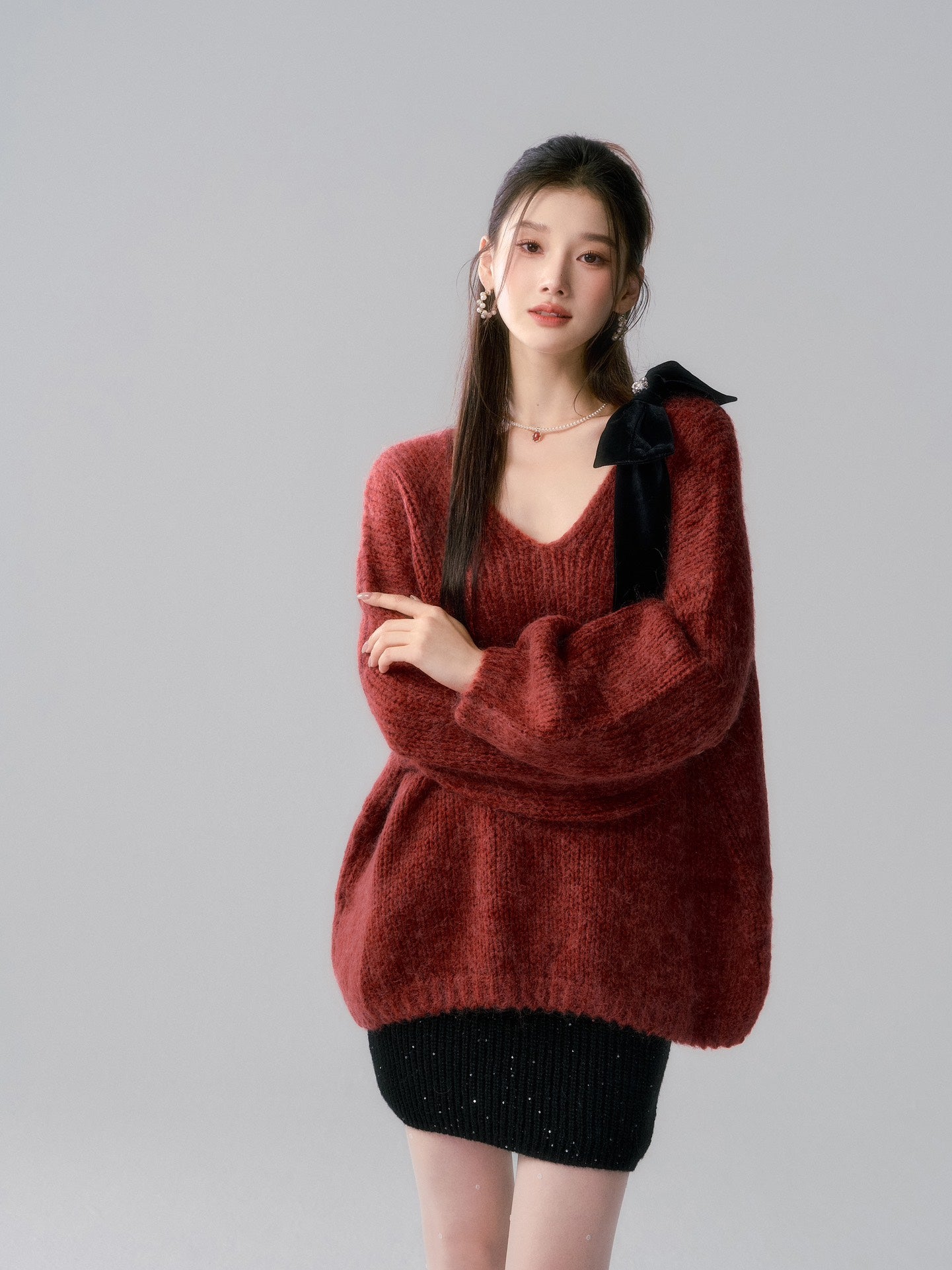 Lafreedom LAF34101 Oneside Bow Sweater -red