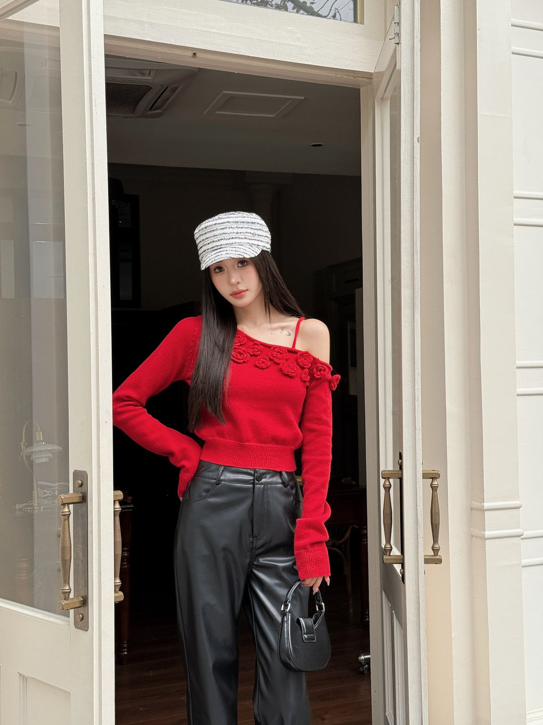 West.Y One-shoulder Top & Slim-fit Leather Pants