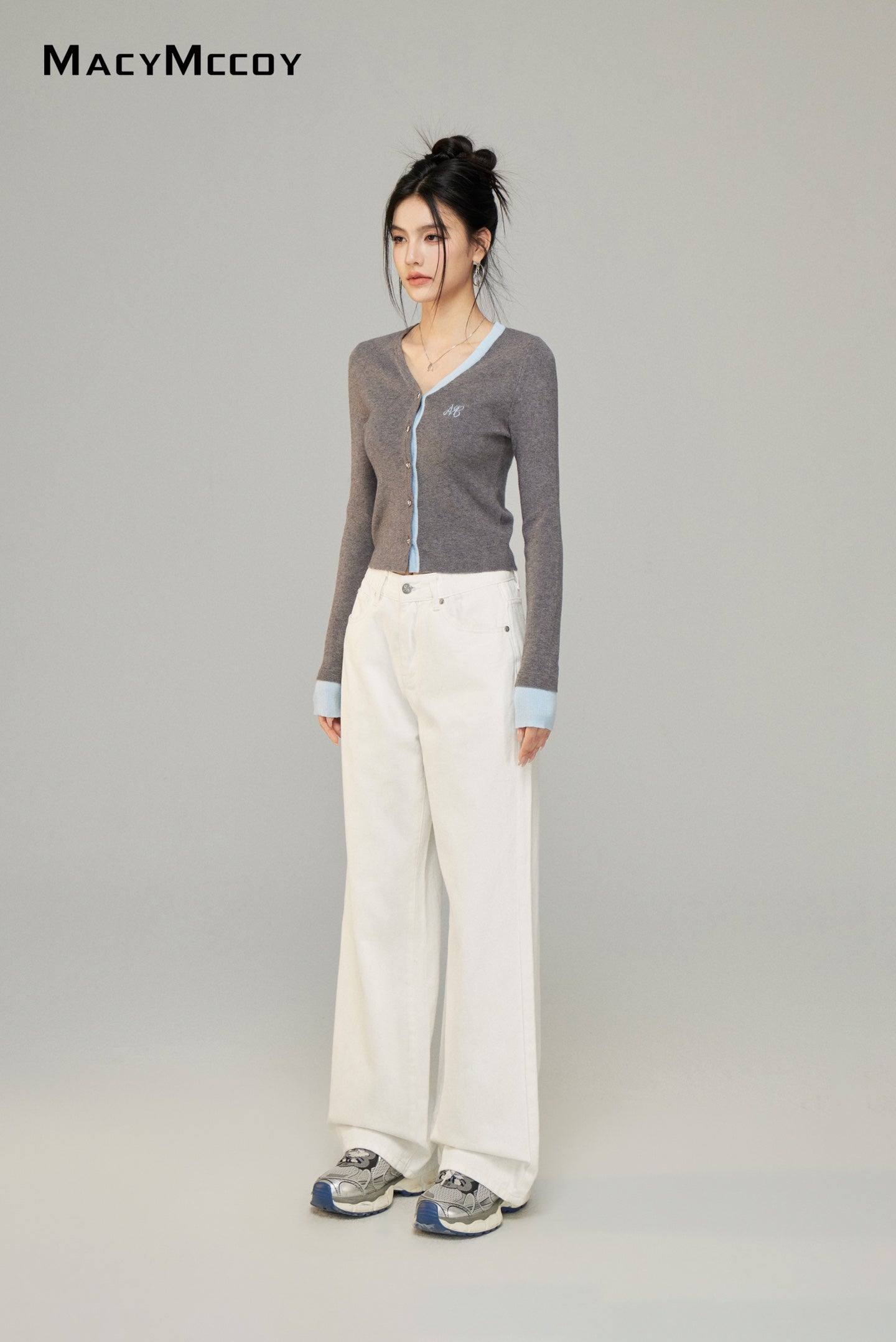 Macy Mccoy  sale MMC2025006 Fake two V-neck knitted top