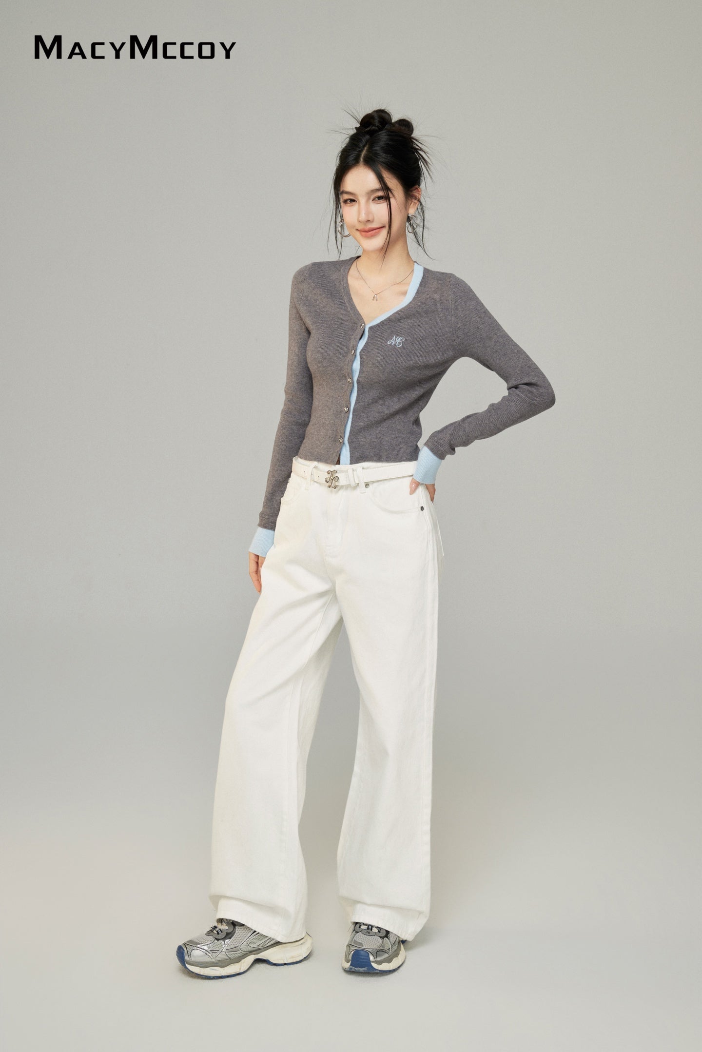 Macy Mccoy  sale MMC2025006 Fake two V-neck knitted top