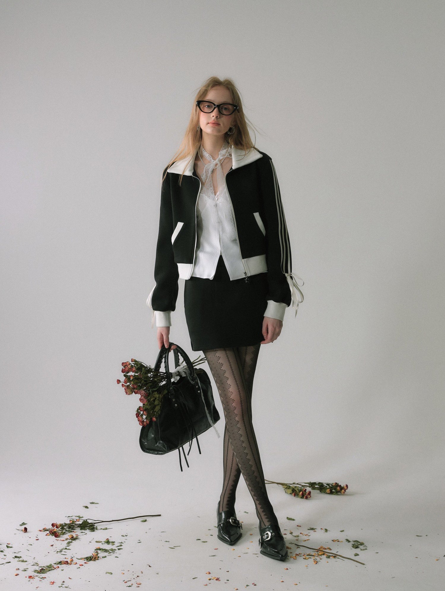 Lafreedom SALE LAF340209&amp;LAF340210 Casual contrasting color strap bow jacket + skirt