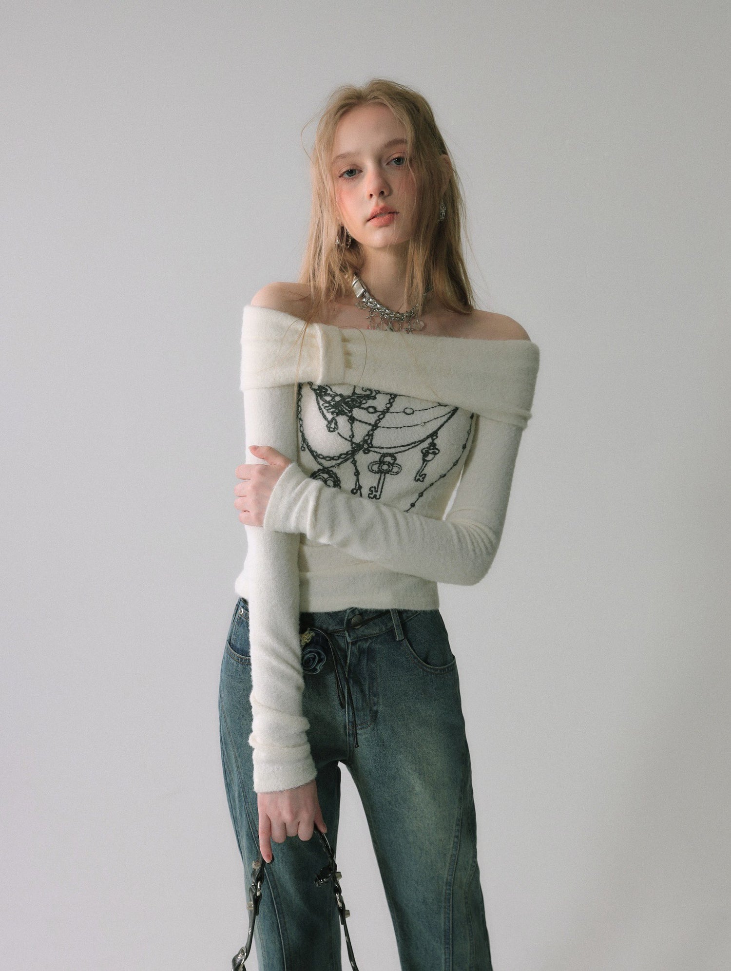 Lafreedom SALE LAF340208 Off shoulder retro printed slim fit top