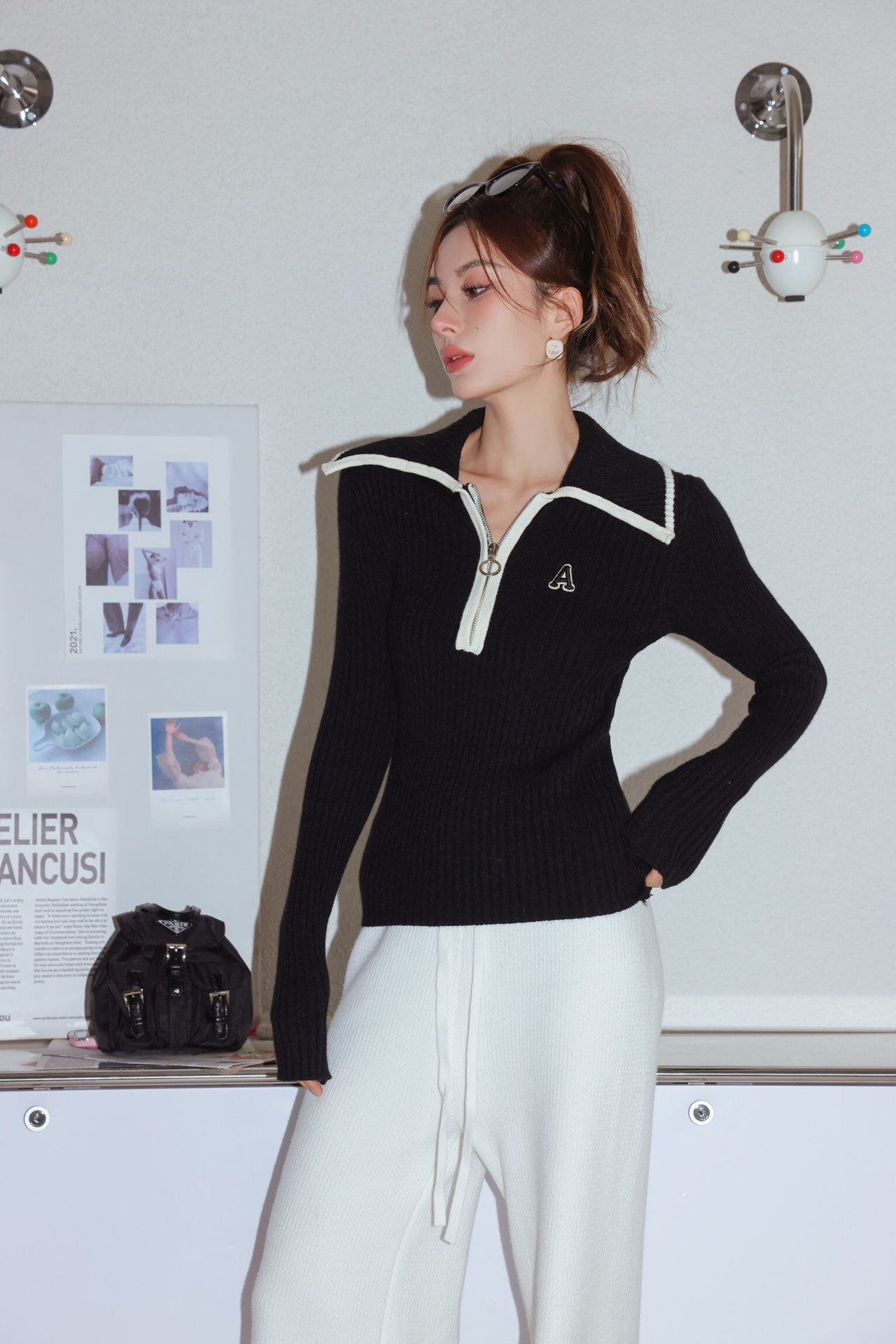 Lafreedom SALE LA321213 Zipper lapel knit top