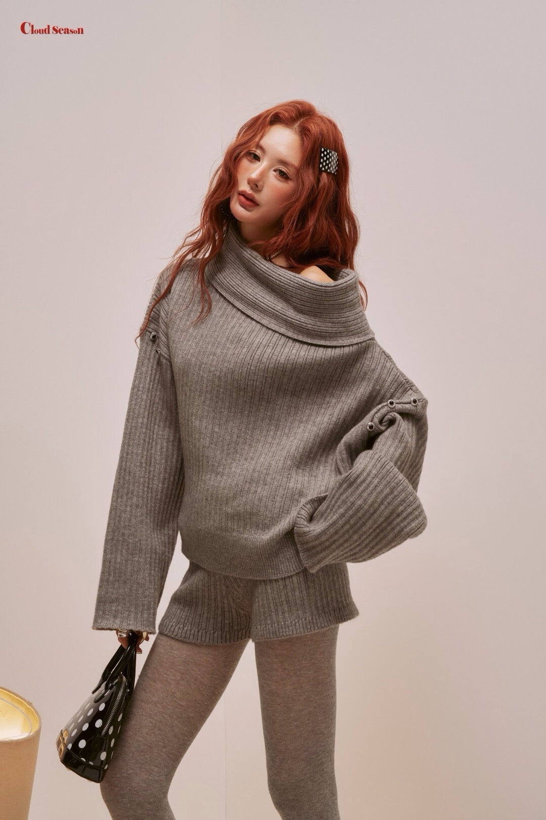 Cloud Season Off-Shoulder Oversized Gray Knit Set