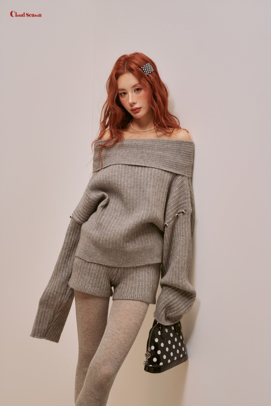 Cloud Season Off-Shoulder Oversized Gray Knit Set