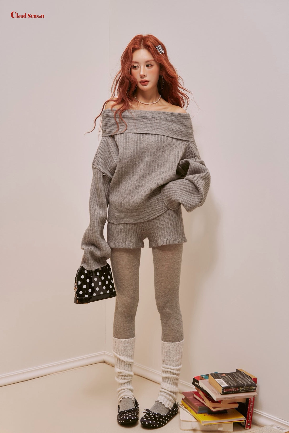 Cloud Season Off-Shoulder Oversized Gray Knit Set